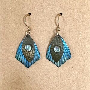 METALLIC EARRINGS